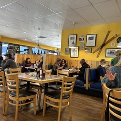 Sunshine Café - Inside