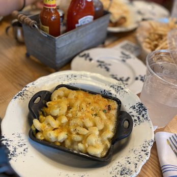 Whistle Britches - Plano - 3 Cheese Mac - American Near Me - Plano, Texas Whistle Britches - Plano - 3 Cheese Mac - American Near Me - Plano, Texas