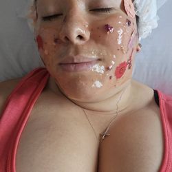 The Beauty Bar - Jelly facial + micro