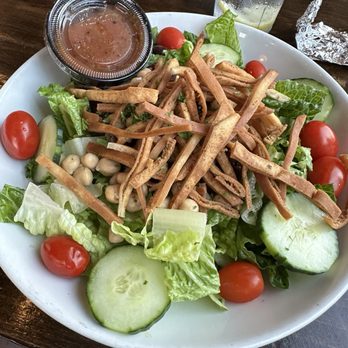 Brown Iron Brewhouse Washington Township - Fatoosh Salad - Barbeque Near Me - Washington, Michigan Brown Iron Brewhouse Washington Township - Fatoosh Salad - Barbeque Near Me - Washington, Michigan