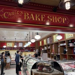 user provided Carlo's Bakery photo