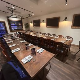 VICTORIA’S TRATTA ITALIANO - Updated February 2026 - 96 Photos & 89