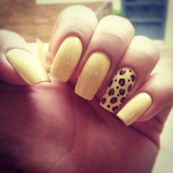 KT Nails Salon & Spa