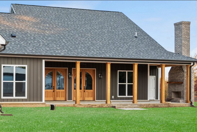 Slide of RiverBend Builder