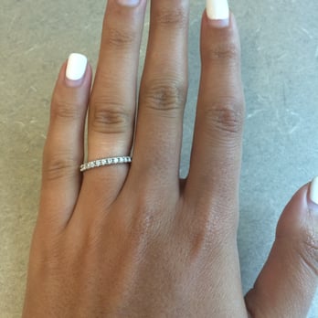 The Diamond Company - Diamond band - Jewelry Near Me - Mississauga, Ontario The Diamond Company - Diamond band - Jewelry Near Me - Mississauga, Ontario