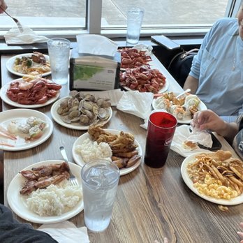 Panda Palace Buffet - people eating at a restaurant - Sushi Bars Near Me - Mobile, Alabama Panda Palace Buffet - people eating at a restaurant - Sushi Bars Near Me - Mobile, Alabama