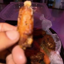 The Ubar - Lemon pepper flat wing smaller than my pinky. Naaah.
