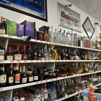 Star Dust Market - Seems well stocked - Grocery Near Me - San Francisco, California Star Dust Market - Seems well stocked - Grocery Near Me - San Francisco, California