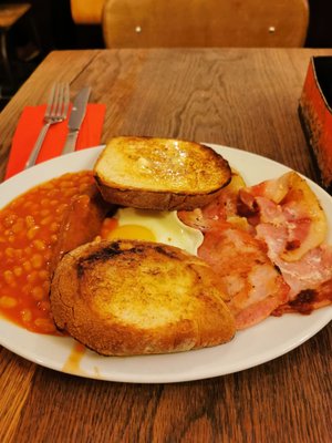 Polo Bar - 24 Hour Great British Cafe by null