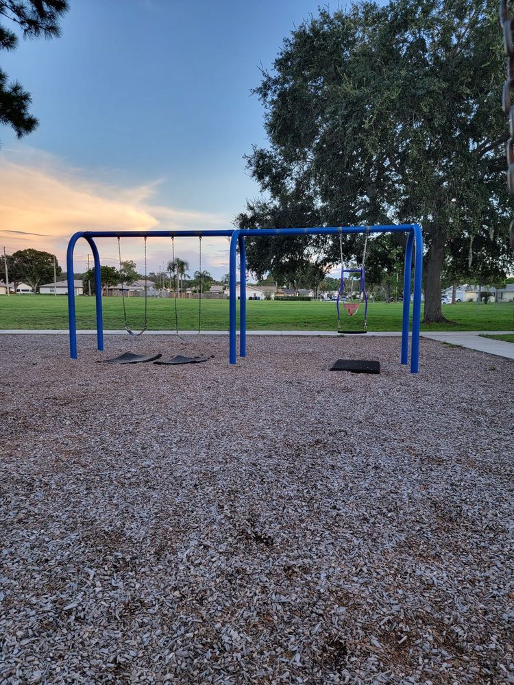 Woodgate Park Image