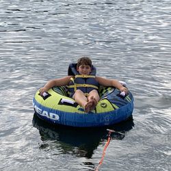 Funtime Watersports - Enjoying the tube ride