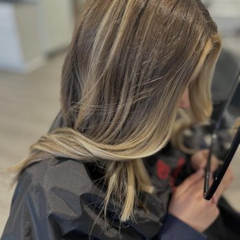 Fantastic Sams Cut & Color - Hair Salons Near Me - Eagan, Minnesota Fantastic Sams Cut & Color - Hair Salons Near Me - Eagan, Minnesota