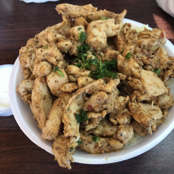 Mama's Kabab - Chicken and rice bowl, with garlic puree on the side. I would definitely recommend this dish! - Armenian Near Me - Stanton, California