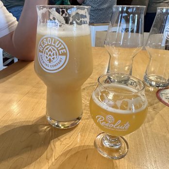Resolute Brewing - DIPA and west coast ipa - Beer Gardens Near Me - Centennial, Colorado