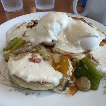 Tiffy Jo's Diner & Energy Bar - Loaded biscuits and gravy with pouched eggs - Diners Near Me - Cedar Rapids, Iowa