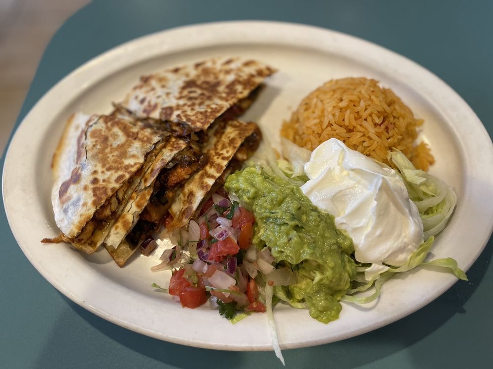 HACIENDA CORRALEJO - 13 Photos - 459 Athens St, Tarpon Springs, Florida