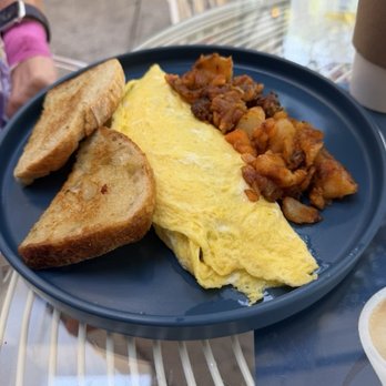 The Daily Bread - Spinach Omelette - Bakeries Near Me - Las Vegas, Nevada The Daily Bread - Spinach Omelette - Bakeries Near Me - Las Vegas, Nevada