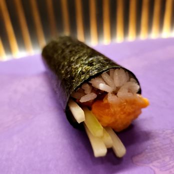 Temakase Hand Roll Bar - 2nd Ave - Spicy salmon - Sushi Bars Near Me - New York, New York