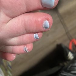 Arts Nails