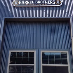 Barrel Brothers Brewing - Stopping to check out their soft opening..