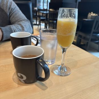 Ben & Florentine - Bellini - Breakfast & Brunch Near Me - Montreal, Quebec Ben & Florentine - Bellini - Breakfast & Brunch Near Me - Montreal, Quebec