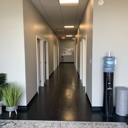 Massage Strong - Hallway