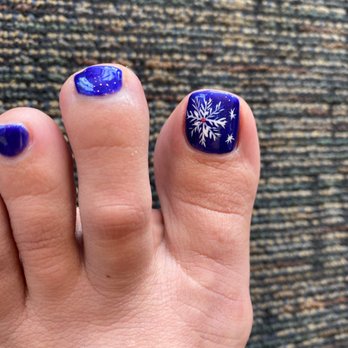 3D Nails and lash - Snowflake mail design by Hannah - Nail Salons Near Me - Englewood, Colorado