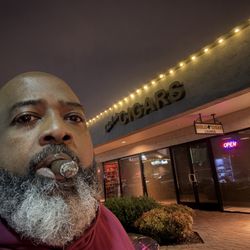 Fair Oaks Cigar Lounge - FO Newport Beach