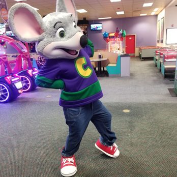 Chuck E. Cheese - Pizza Near Me - Huntington Beach, California