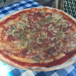 Lilla Burs Grill och Pizzeria