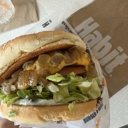 Charburger with cheese Charburger with cheese