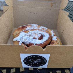 Hilliard Station Baking - Cinnamon roll was delicious!