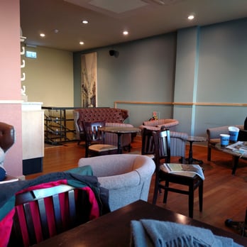 Caffè Nero - Upstairs seating, quiet and comfy on a cold sunny Sunday morning. - Coffee & Tea Near Me - London, XGL Caffè Nero - Upstairs seating, quiet and comfy on a cold sunny Sunday morning. - Coffee & Tea Near Me - London, XGL