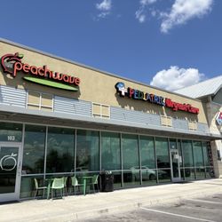 Peachwave Frozen Yogurt