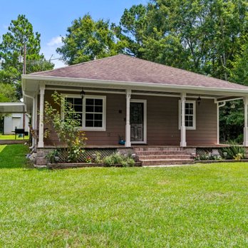 Heather Barnes - Epique Realty - Real Estate Agents Near Me - Hattiesburg, Mississippi Heather Barnes - Epique Realty - Real Estate Agents Near Me - Hattiesburg, Mississippi