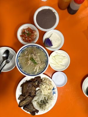 Da Ono Hawaiian Food by null