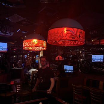 Barney's Beanery - Breakfast & Brunch Near Me - Burbank, California Barney's Beanery - Breakfast & Brunch Near Me - Burbank, California