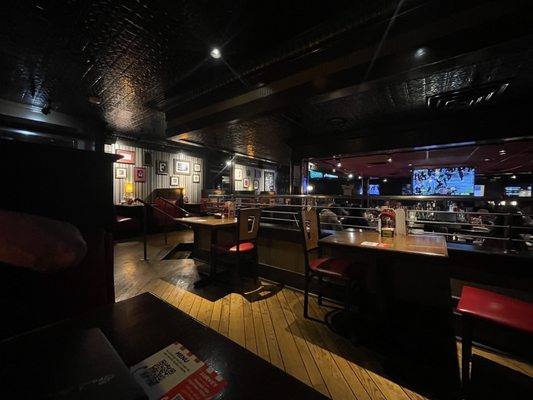 TGI Fridays by null