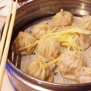 Dumpling Inn - Enjoying a sour beer while snacking on some siu lung bao! - Chinese Near Me - San Diego, California Dumpling Inn - Enjoying a sour beer while snacking on some siu lung bao! - Chinese Near Me - San Diego, California