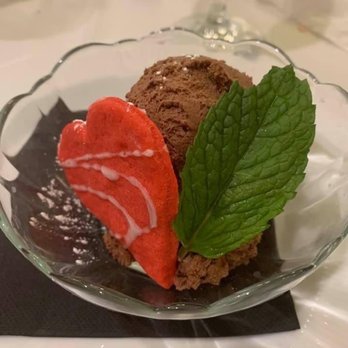 BISTR09 - Chocolate mousse Valentines Day special - Bars Near Me - San Antonio, Texas BISTR09 - Chocolate mousse Valentines Day special - Bars Near Me - San Antonio, Texas