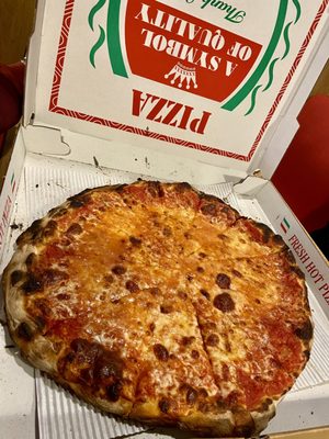 Eda's Pizzeria by null