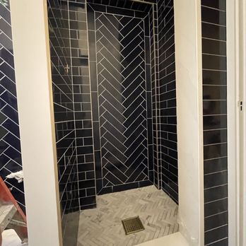 Chicago Custom Remodeling - Guest Bathroom - General Contractors Near Me - Chicago, Illinois Chicago Custom Remodeling - Guest Bathroom - General Contractors Near Me - Chicago, Illinois