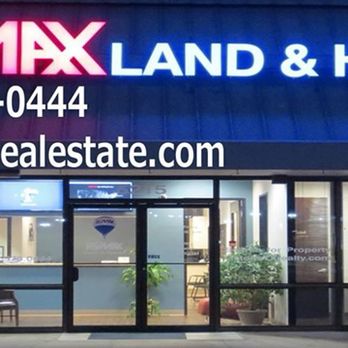 RE/MAX Land & Homes - Our Victoria location. We have branch offices in Port Lavaca and Goliad. - Real Estate Services Near Me - Victoria, Texas RE/MAX Land & Homes - Our Victoria location. We have branch offices in Port Lavaca and Goliad. - Real Estate Services Near Me - Victoria, Texas