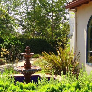 George G Golleher Alumni House - Front garden (photo courtesy of Karlos Ramirez / CSUF Alumni Association) - Venues & Event Spaces Near Me - Fullerton, California George G Golleher Alumni House - Front garden (photo courtesy of Karlos Ramirez / CSUF Alumni Association) - Venues & Event Spaces Near Me - Fullerton, California