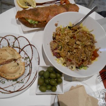 Tinto y Tapas - Cheese and ham empanada, salmon and avocado costa (our favorite!), and tuna salad. - Tapas Bars Near Me - Madrid, M Tinto y Tapas - Cheese and ham empanada, salmon and avocado costa (our favorite!), and tuna salad. - Tapas Bars Near Me - Madrid, M