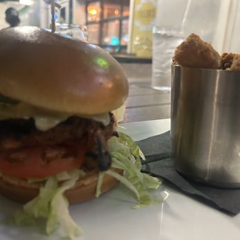 Pillbox Tavern - Blackened chicken sandwich with tots - Sports Bars Near Me - Saint Paul, Minnesota