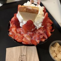 premium strawberry sulbing with injeolmi on the side premium strawberry sulbing with injeolmi on the side