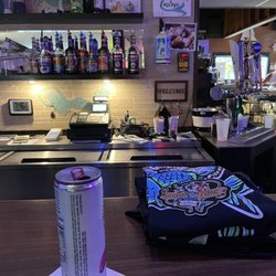 High Tide Tavern - Bar