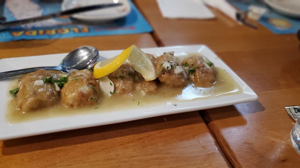 UMBERTOS OF LONG ISLAND Updated September 2024 133 Photos & 151