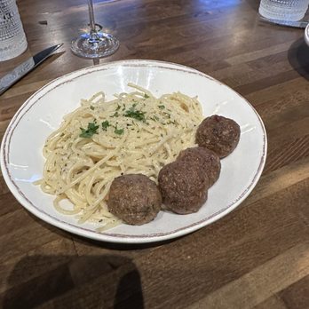 Candle Bar - Italian Near Me - Lubbock, Texas